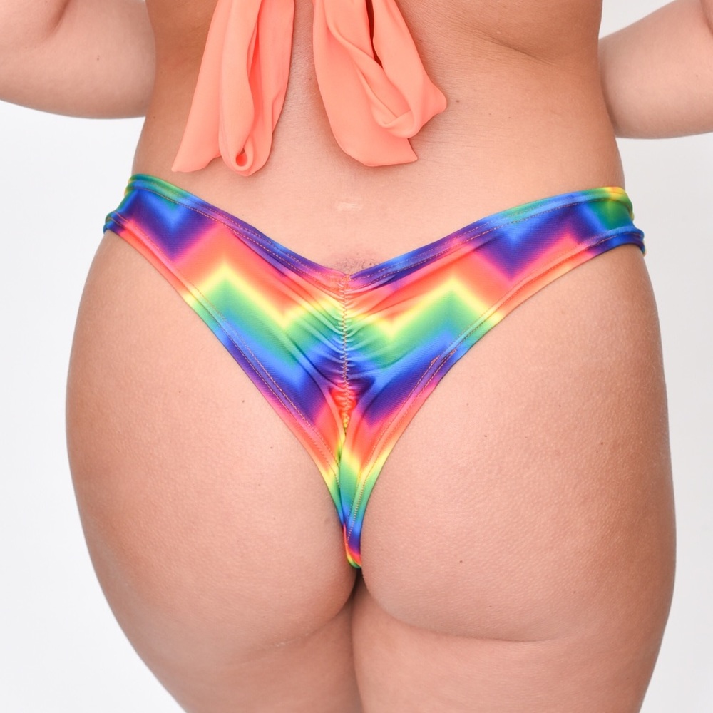 Bikini Bottom ZigZag Rainbow